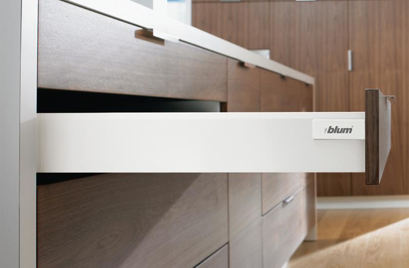 M height 83mm Silk White